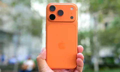 iPhone 17 Pro Max quá mềm