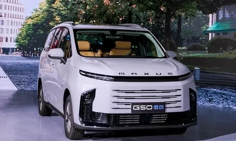 Mẫu MPV 7 chỗ rộng rãi, phù hợp gia đình đông người giá chỉ hơn 400 triệu: Đi 100km chỉ hết 30.000 đồng tiền xăng, hiện đại chẳng kém Kia Carnival