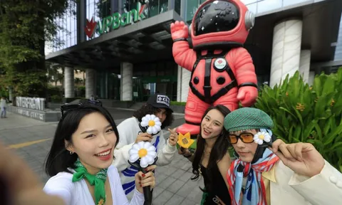 Kim chủ VPBank chơi lớn: Nổ loạt project hoành tráng đón ông hoàng K-Pop G-DRAGON!