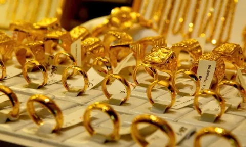 Giá vàng tăng khoảng 20-21 triệu đồng/lượng chỉ trong 20 ngày