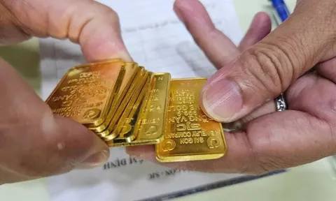 Giá vàng sáng 11/11: Thế giới tăng mạnh chưa từng thấy trong hơn một tháng, trong nước vượt 150 triệu đồng