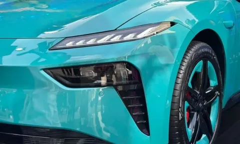 'Ông trùm xe tải' tiếp tục cho ra mắt sedan điện ngang cỡ Toyota Camry: Giá chỉ hơn 500 triệu đồng, tăng tốc 0–100 km/h chỉ 3 giây