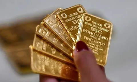 Vàng miếng vọt lên 154,5 triệu đồng/lượng: Cơn sốt vàng trở lại?