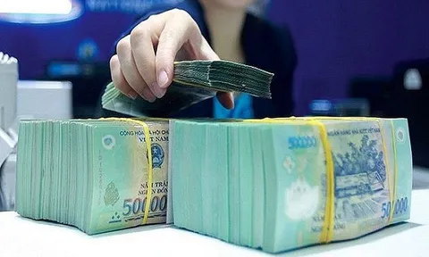 Hàng loạt ngân hàng đồng loạt nâng lãi suất huy động trong tháng 11