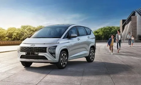 MPV 7 chỗ của Hyundai thành chân ái của gia đình Việt: ‘Ăn xăng như ngửi’, khoang hành lý thênh thang, bảo hành dài nhất phân khúc