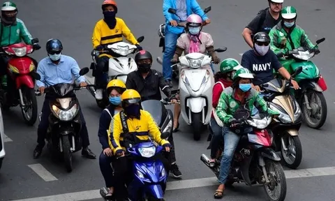 Chủ tịch Grab nói thẳng về quan hệ với VinFast, cảnh báo việc loại bỏ xe xăng