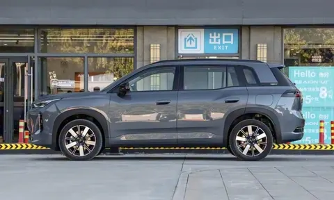 Mẫu SUV khiến Mazda CX-5 phải ‘nao núng’, giá chỉ 407 triệu: Thiết kế chuẩn tương lai, có hỗ trợ lái tự động, chạy một mạch 650km mới phải sạc