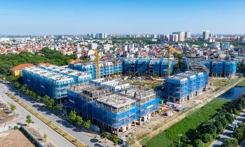 Soi tiến độ thi công các dự án cao cấp của Sunshine Group tại Ciputra và phía Đông Thủ đô