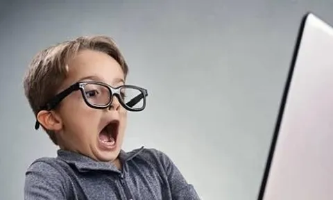 Cổ phiếu công ty bán xe điện "có biến"