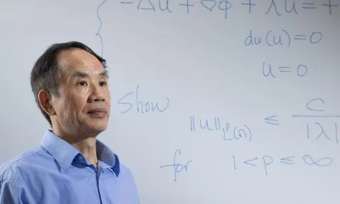 ‘Thần đồng Toán học’ 14 tuổi được tuyển sinh vào đại học, 40 năm sau đưa ra quyết định rời Mỹ, chọn về quê để cống hiến