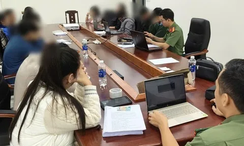 Đường dây tiền ảo TOSI chiếm đoạt 90 tỉ đồng, giăng bẫy hơn 8.000 người