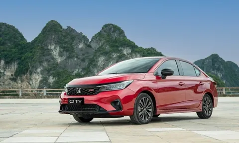 Dòng xe từng làm 'vương tướng' tại Việt Nam đua nhau giảm giá chào hàng để cứu doanh số