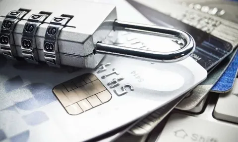 Từ 1/1/2026, không nộp phạt hành chính có thể bị phong tỏa toàn bộ tài khoản ngân hàng