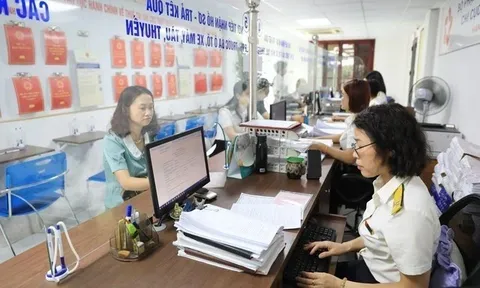 Đề xuất hỗ trợ lương cho công chức thuế