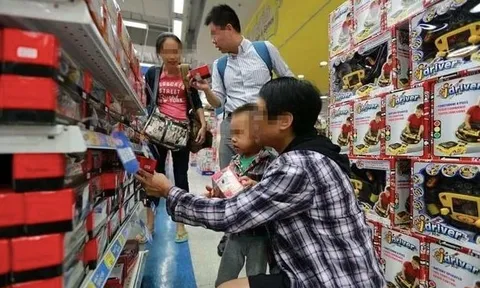 Sống tiết kiệm vẫn tốn hơn 700 triệu mỗi năm: Bảng chi tiêu của gia đình 7 người gây bão mạng