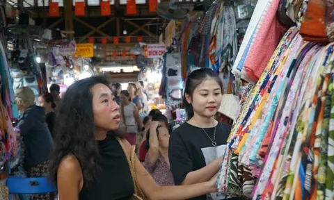 Tiểu thương lo việc bỏ thuế khoán, Cục Thuế TPHCM nói gì?