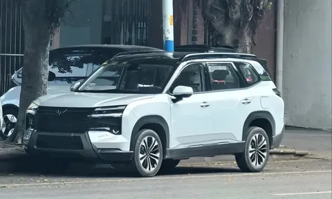 Mẫu SUV 5+2 dành cho người ít tiền, giá chỉ 238 triệu khách Việt sẽ thích: 3 động cơ tùy chọn, có bản PHEV lái khỏe lại tiết kiệm, hàng ghế thứ 3 ngồi thoải mái