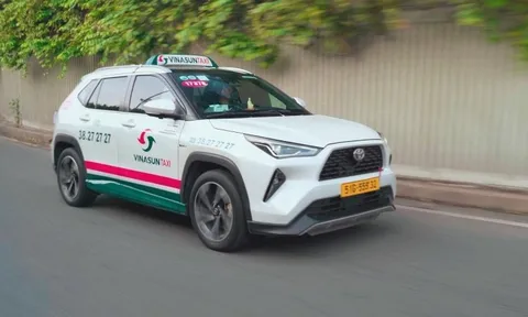 Sau 2 năm sử dụng Toyota Yaris Cross hybrid và lăn bánh hơn 100.000km, tài xế Vinasun nói thật về khả năng vận hành, khách hàng đi xe cũng tuyên bố thẳng