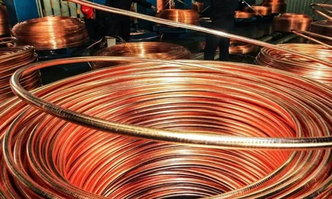 Sau vàng và bạc thêm một kim loại quan trọng tăng giá khủng: Tăng 35% kể từ đầu năm, hướng tới mức tăng mạnh nhất 16 năm qua