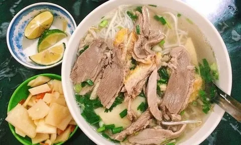 Ăn bún ngan ngoài quán, người phụ nữ 39 tuổi sốc phản vệ nguy kịch