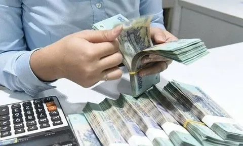 Một ngân hàng trả lãi suất tiết kiệm cao nhất 7,55%/năm đối với những khách hàng sau