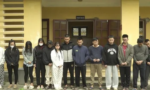 Triệt phá đường dây lừa đảo tại Campuchia gần 1.000 tỉ đồng, bắt 14 nghi phạm