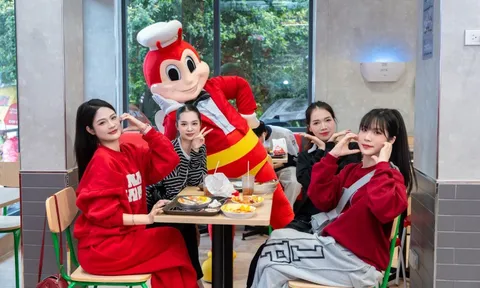 Jollibee kỷ niệm 20 năm tại Việt Nam, tăng tốc mở thêm 15 cửa hàng trong tháng 12
