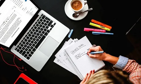 Nghề 'tay trái' linh hoạt thời gian, thu nhập không giới hạn trong kỷ nguyên số