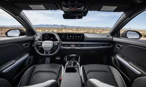 Kia K4 Hatchback 2026 chốt giá chỉ hơn 600 triệu: Có bản turbo 190 mã lực, trang bị an toàn tới 29 tính năng, có luôn cả 'Hey Kia'