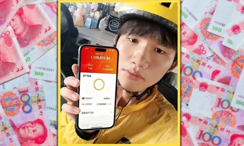 Anh shipper tiết kiệm được 4,2 tỷ sau 5 năm, được gọi là ‘vua giao hàng’: ‘Tôi làm việc 13 tiếng/ngày, 7 ngày tuần, không chi gì ngoài nhu yếu phẩm cơ bản’