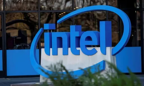 Thứ trưởng Bộ KHCN: Đề nghị Intel đẩy nhanh chuyển giao công nghệ vi mạch bán dẫn cho Việt Nam