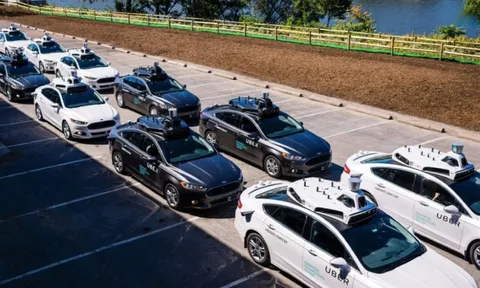 Taxi bay và xe tự lái đang dần trở thành một phần đời sống đô thị Trung Quốc