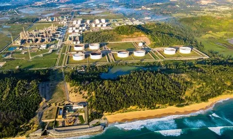 Thời khắc 10h45 phút tạo nên "kỳ tích" của doanh nghiệp quản lý nhà máy lọc dầu đầu tiên của Việt Nam