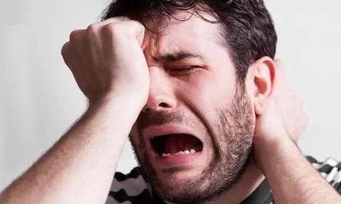 VN-Index "đạp" ATC đầy bất ngờ, nhà đầu tư nên làm gì sau phiên giảm đột ngột?