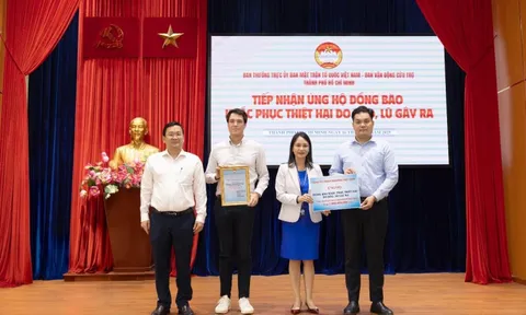 Danone Việt Nam trao tặng 90.000 hộp sữa nước cho trẻ em vùng lũ