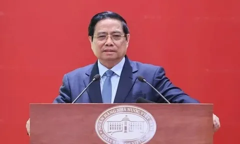 Thủ tướng Phạm Minh Chính: Nghiên cứu giải pháp tốt nhất với ngân hàng SCB