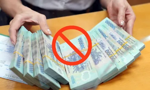 Chính thức: Cấm dùng tiền mặt mua vàng và bất động sản từ ngày mai 1/1/2026