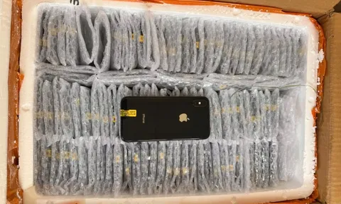 Cục Hải quan bán đấu giá gần 5.000 iPhone, Oppo và Honor đã qua sử dụng, giá trung bình khoảng 800.000 đồng/chiếc