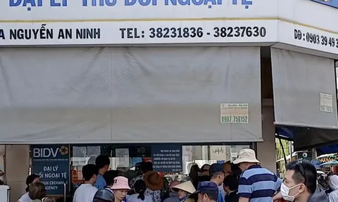 Người dân đổi USD ở đâu để tránh bị phạt nặng?