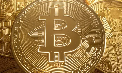 Thị trường tiền số hôm nay, 13-1: Bitcoin quay lại đường đua lớn