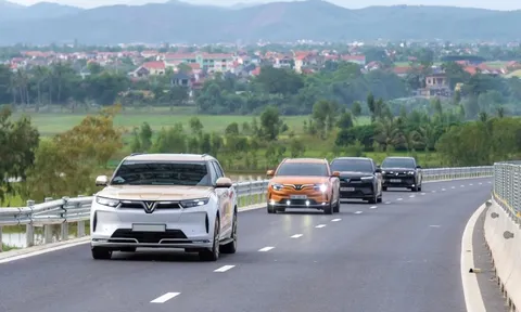 VinFast tung gói VF Connect: Trợ lý ảo AI tạo sinh, điều khiển xe từ xa, giá từ 799.000 đồng/năm