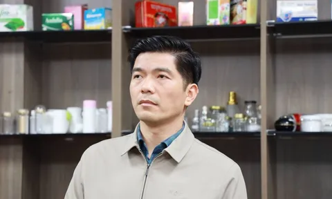 200 cán bộ chiến sĩ truy quét đường dây thực phẩm chức năng giả quy mô 1.800 tỷ đồng: Khởi tố Đoàn Trung Đức - Tổng GĐ Medistar Việt Nam