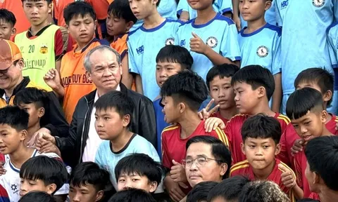 Bầu Đức treo thưởng 3 tỷ đồng nếu U23 Việt Nam thắng U23 Hàn Quốc