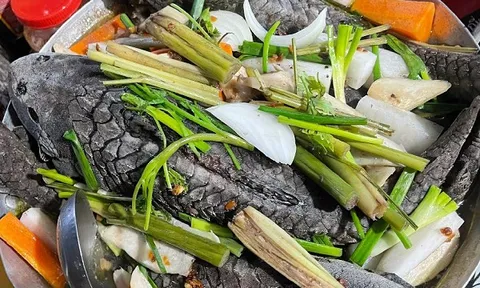 'Cá mặt quỷ' từng bị xua đuổi khắp miền Tây nay lật ngược số phận thành đặc sản lạ, giờ ra chợ là hết