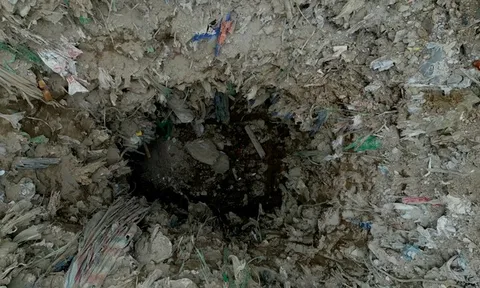 Cận cảnh 7 triệu kg chất thải khiến 4 đối tượng bị Công an Hà Nội khởi tố