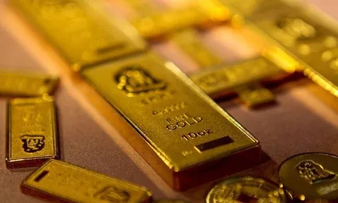 Quỹ vàng lớn nhất thế giới bán mạnh