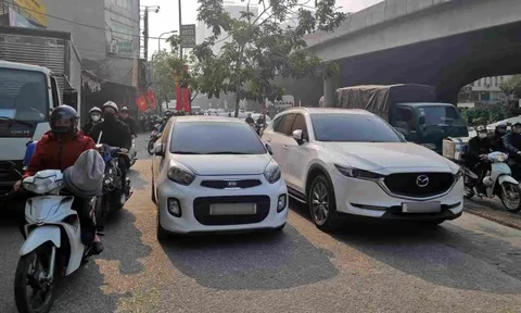 Ngay bây giờ, người đi xe máy nếu chở trẻ em theo cách này sẽ bị phạt lên đến 14 triệu, cần biết để chấp hành nghiêm chỉnh