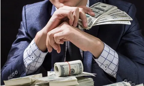 Choáng với bảng lương sếp Việt: CEO ngành nào đang bỏ túi hơn nửa tỷ/tháng?