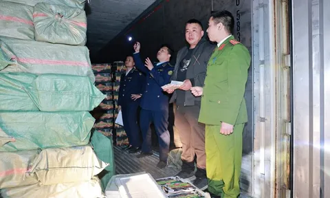 Chặn đứng hơn 6 tấn lạp xưởng bẩn suýt tuồn ra thị trường dịp Tết ở Bắc Ninh