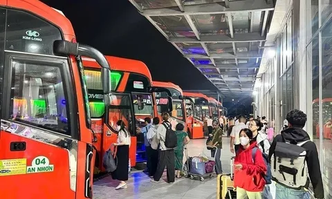 Tết Bính Ngọ 2026: Một phương tiện vào 'tầm ngắm', Bộ trưởng ra lệnh giám sát từ bến đến đường, gắt gao tài xế